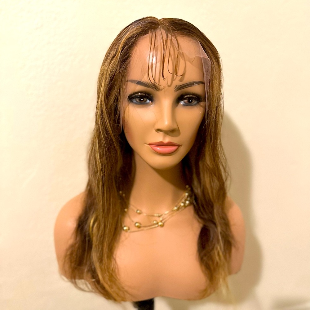 Honey Blonde 13x4 Lace Front wig Humain Hair Pre Plucked Hair